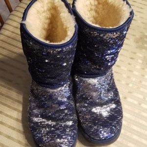 Blue sparkle Uggs